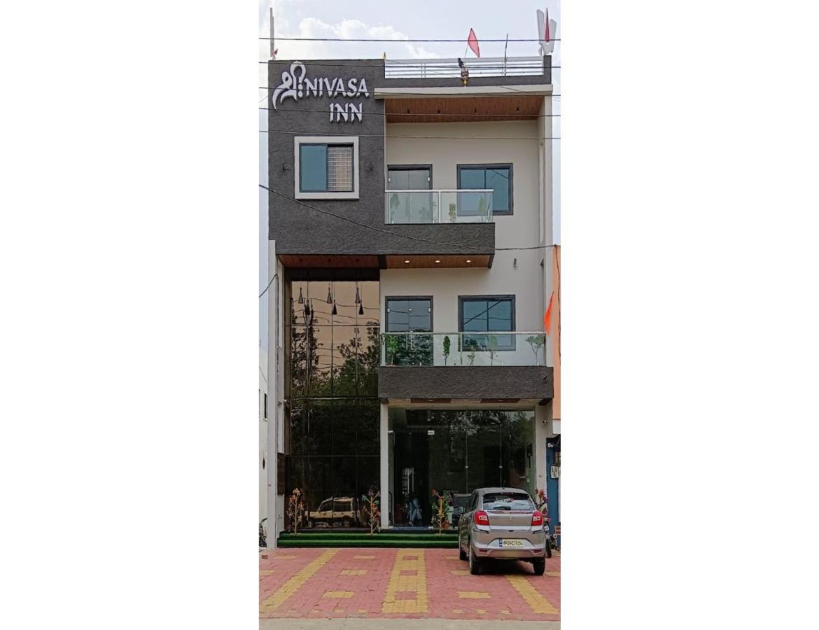 Hotel Shri Nivasa Inn, Kothi Godarpura Ngoại thất bức ảnh